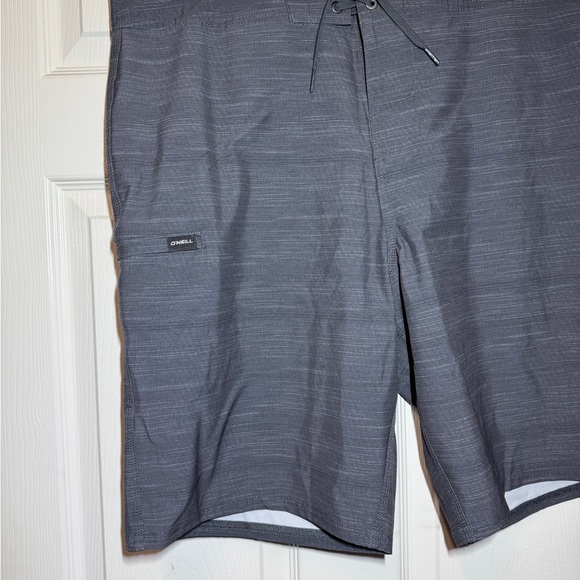 O'Neill Men's Charcoal Board Shorts - Picture 3 of 4